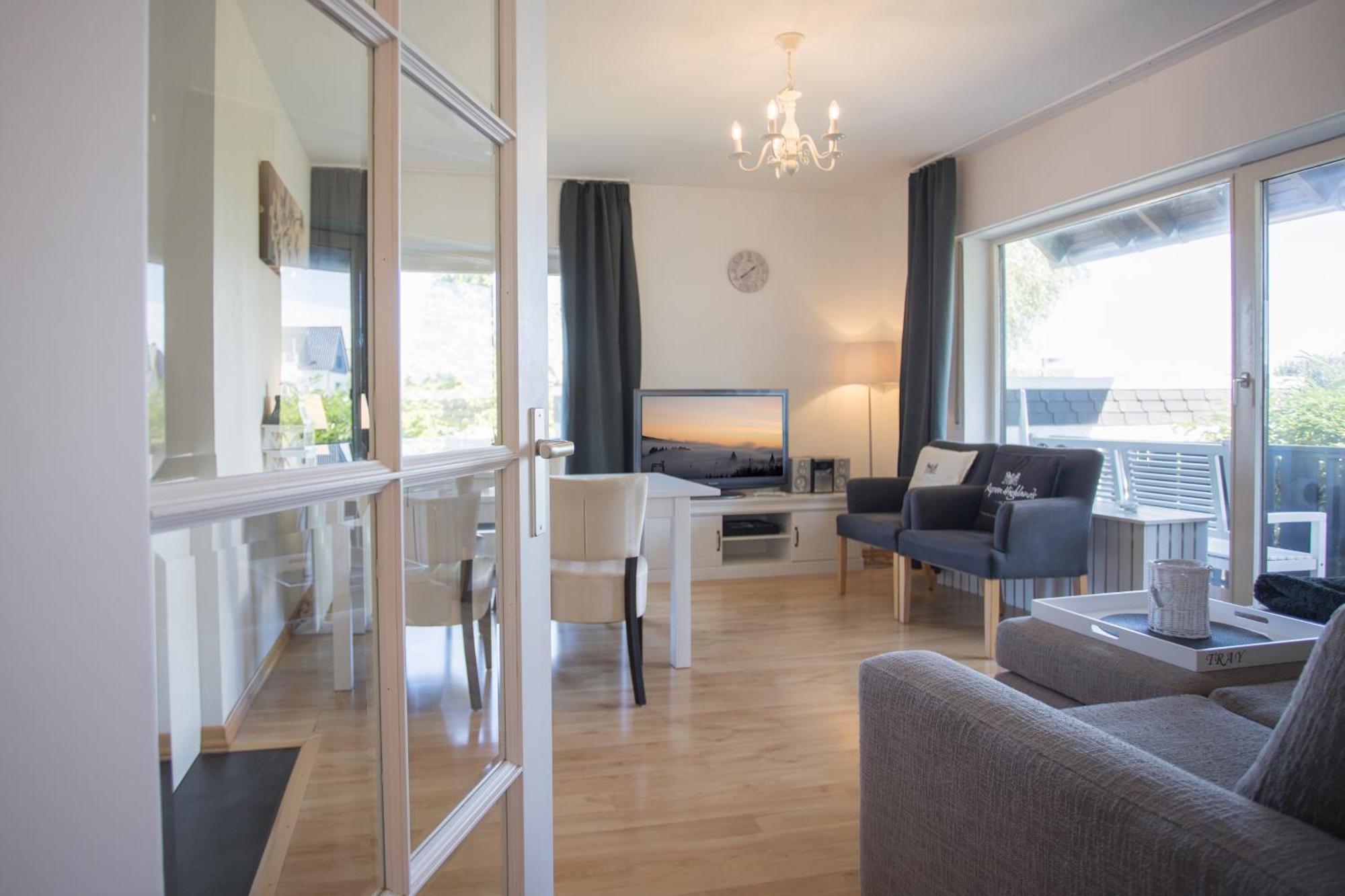 Ferienwohnung 'Kleine Auszeit Winterberg' - Am Herrenskoepfchen 4 وينتربرغ المظهر الخارجي الصورة