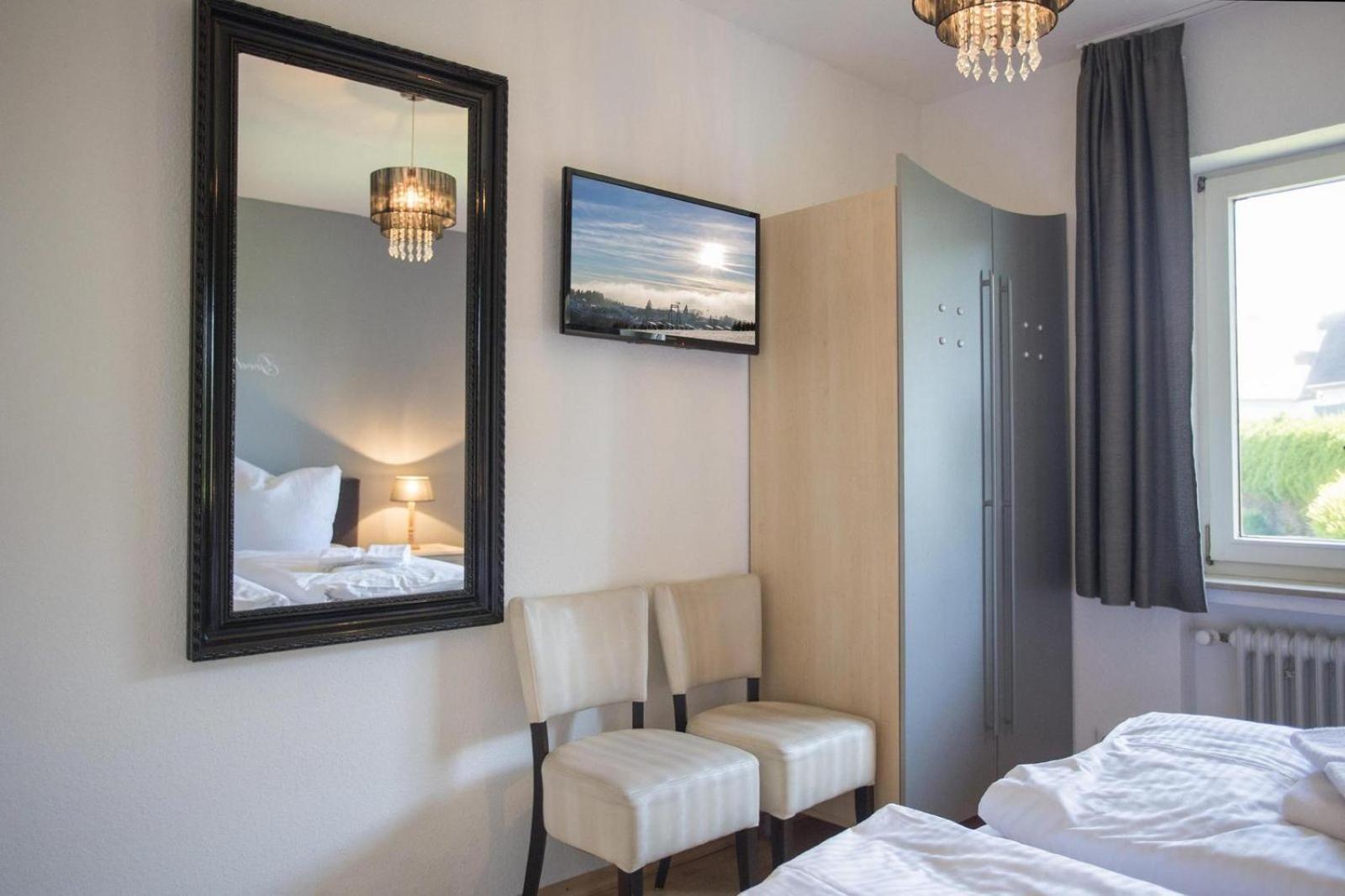 Ferienwohnung 'Kleine Auszeit Winterberg' - Am Herrenskoepfchen 4 وينتربرغ الغرفة الصورة
