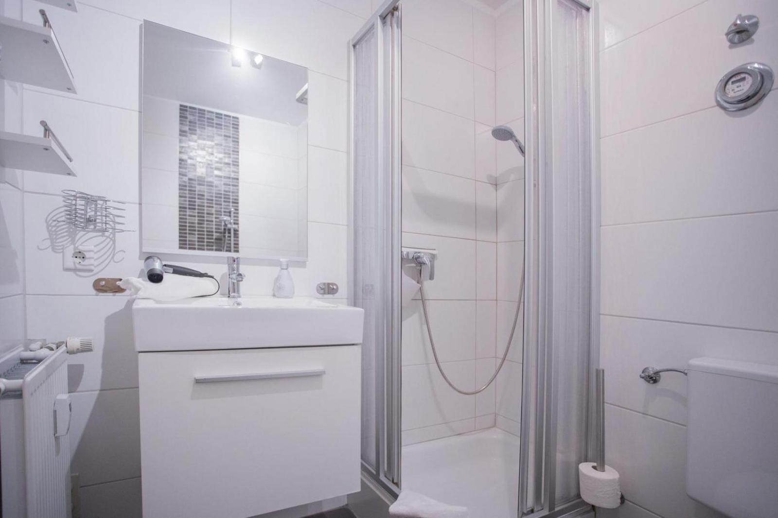 Ferienwohnung 'Kleine Auszeit Winterberg' - Am Herrenskoepfchen 4 وينتربرغ الغرفة الصورة