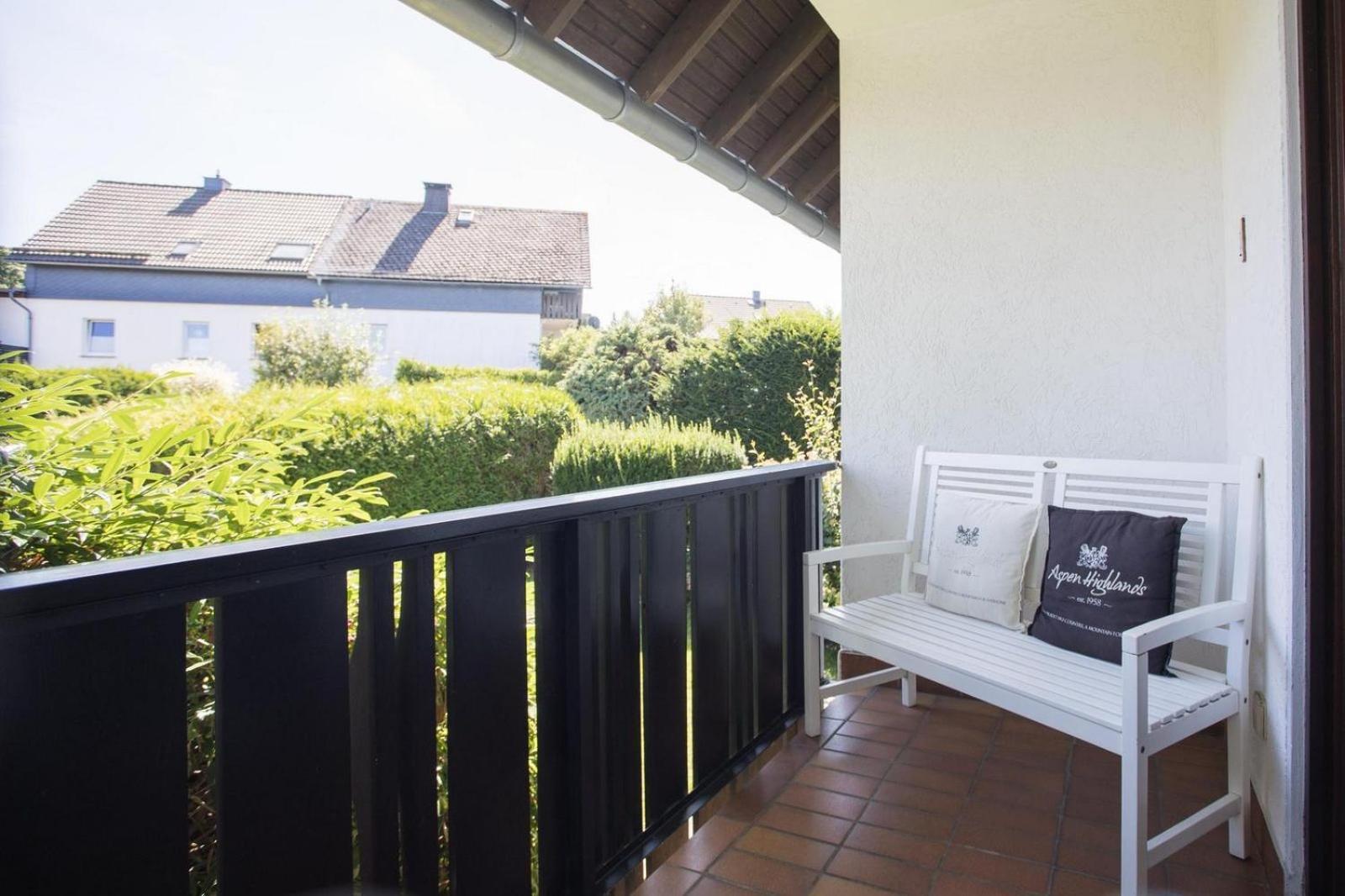 Ferienwohnung 'Kleine Auszeit Winterberg' - Am Herrenskoepfchen 4 وينتربرغ المظهر الخارجي الصورة